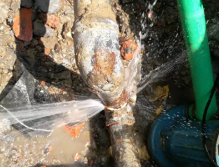 关岭测漏水公司电话